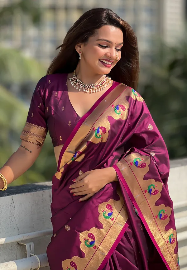 Maroon_Art_Silk_Self_Design_Paithani_Saree_With_Unstitched_Blouse_For_Women