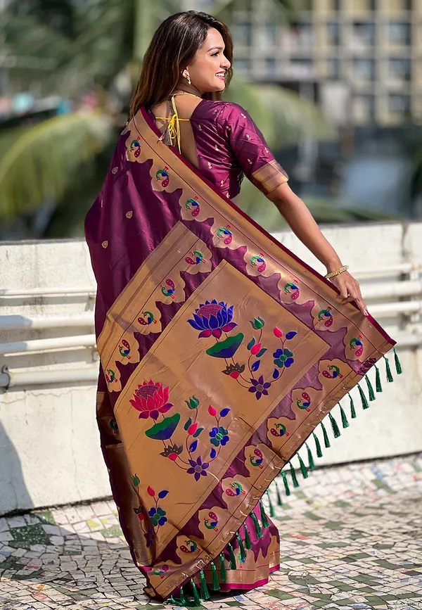 Maroon_Art_Silk_Self_Design_Paithani_Saree_With_Unstitched_Blouse_For_Women