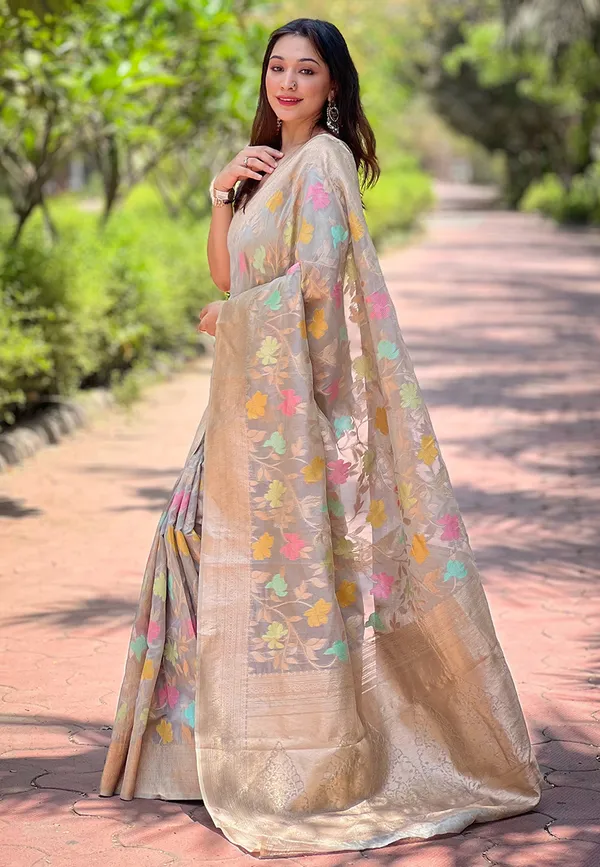 Beige_Art_Silk_Self_Design_Kanjivaram_Saree_With_Unstitched_Blouse_For_Women