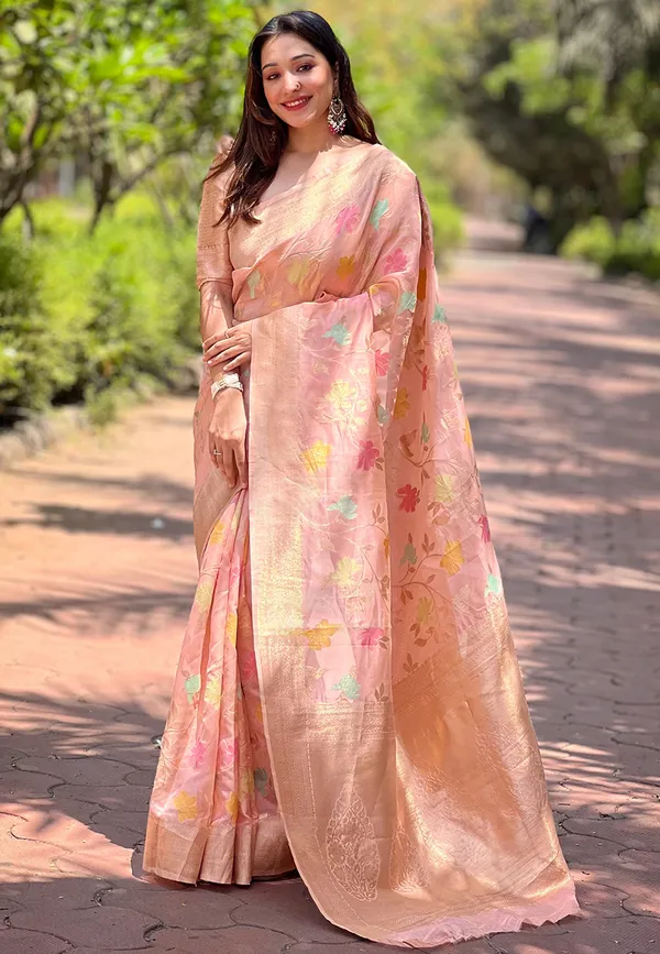 Cream_Art_Silk_Self_Design_Kanjivaram_Saree_With_Unstitched_Blouse_For_Women