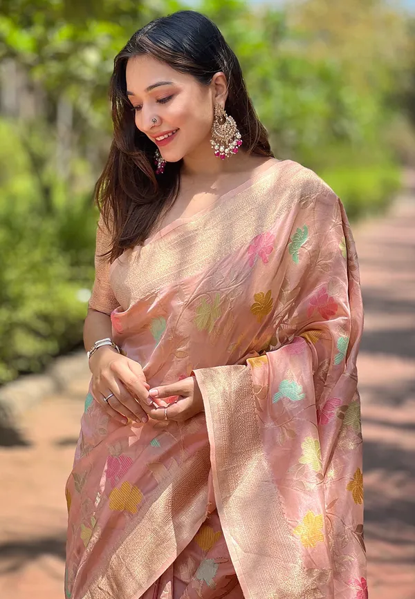 Cream_Art_Silk_Self_Design_Kanjivaram_Saree_With_Unstitched_Blouse_For_Women
