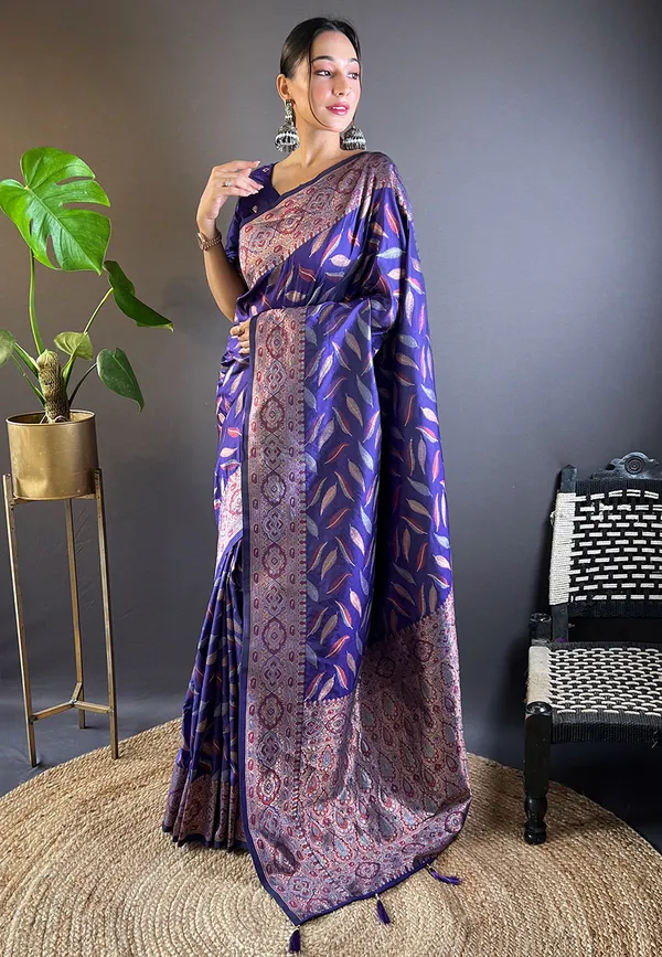 Dark_Blue_Art_Silk_Self_Design_Kanjivaram_Saree_With_Unstitched_Blouse_For_Women