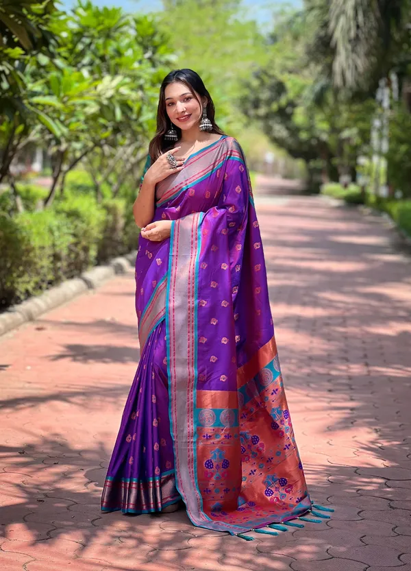 Dark_Blue_Art_Silk_Self_Design_Paithani_Saree_With_Unstitched_Blouse_For_Women