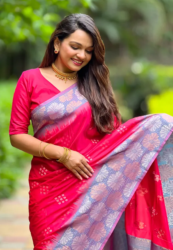 Pink_Art_Silk_Self_Design_Kanjivaram_Saree_With_Unstitched_Blouse_For_Women