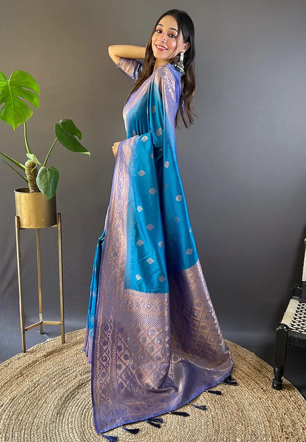 Blue_Art_Silk_Self_Design_Kanjivaram_Saree_With_Unstitched_Blouse_For_Women