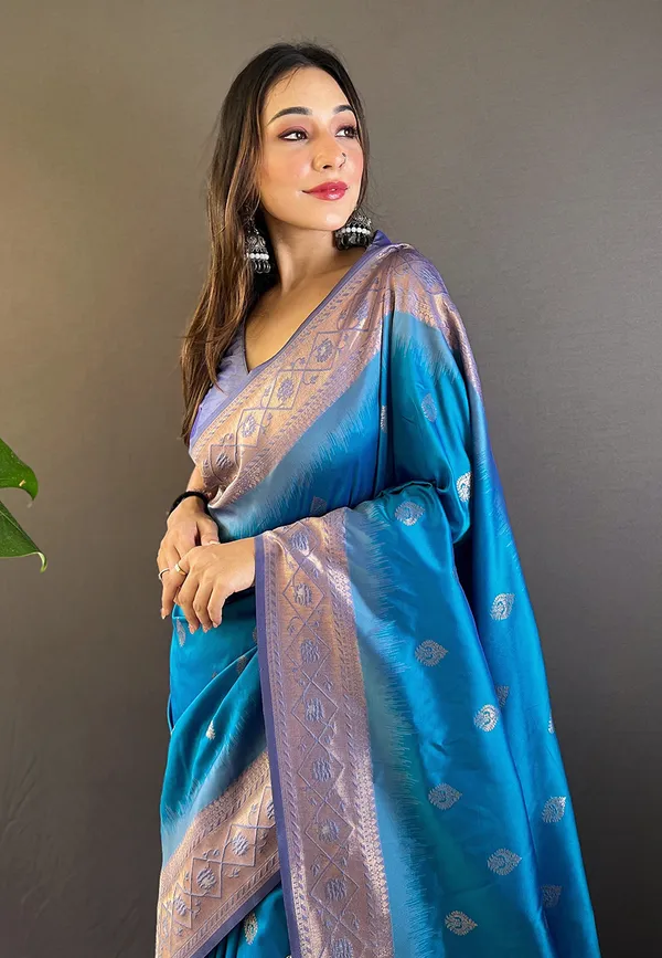 Blue_Art_Silk_Self_Design_Kanjivaram_Saree_With_Unstitched_Blouse_For_Women