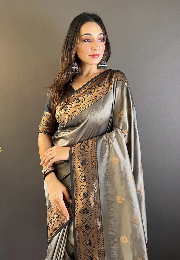 Grey_Art_Silk_Self_Design_Kanjivaram_Saree_With_Unstitched_Blouse_For_Women