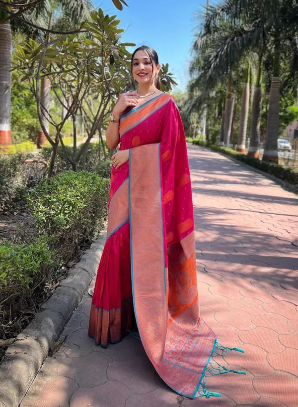 Pink_Art_Silk_Self_Design_Kanjivaram_Saree_With_Unstitched_Blouse_For_Women