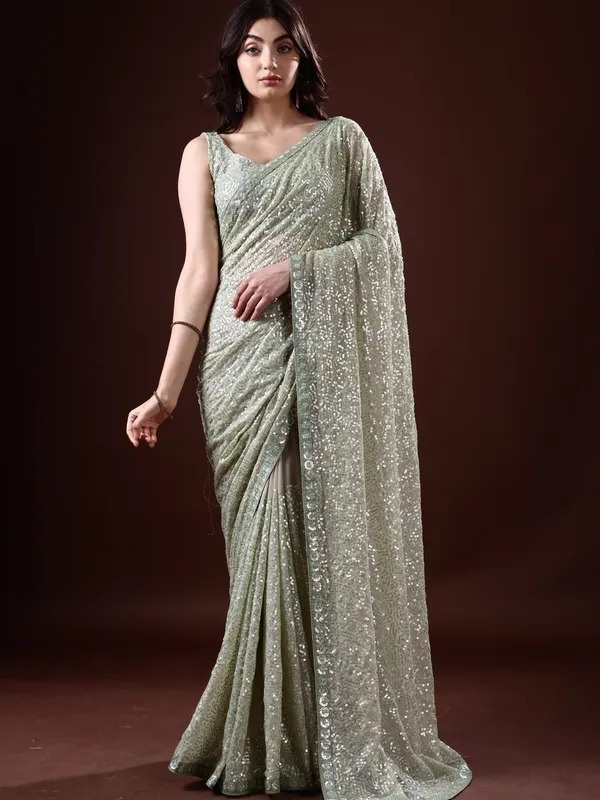 Green_Georgette_Embellished_Bollywood_Saree_With_Unstitched_Blouse_For_Women