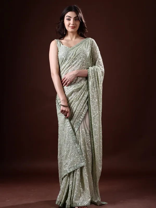 Green_Georgette_Embellished_Bollywood_Saree_With_Unstitched_Blouse_For_Women