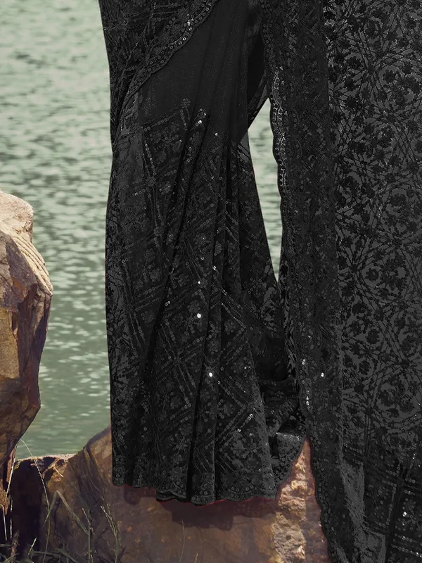 Black_Net_Embellished_Bollywood_Saree_With_Unstitched_Blouse_For_Women
