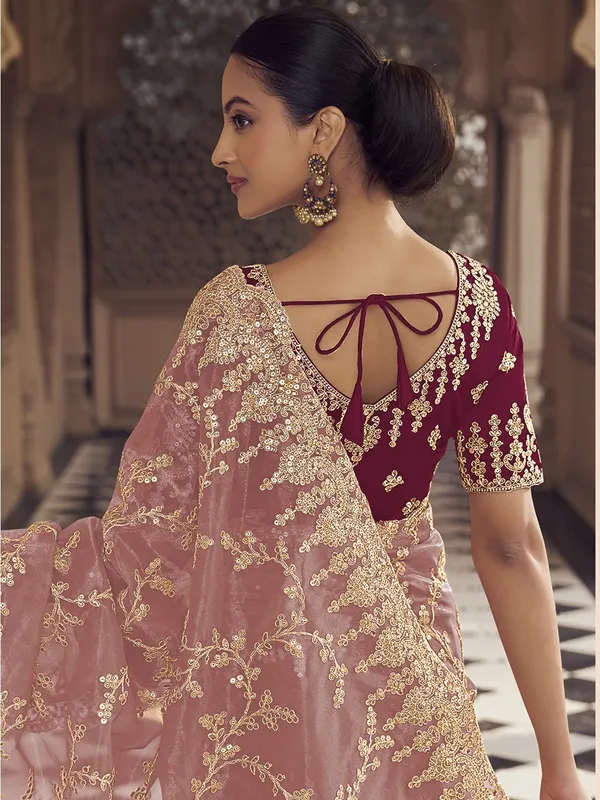 Pink_Net_Embellished_Bollywood_Saree_With_Unstitched_Blouse_For_Women