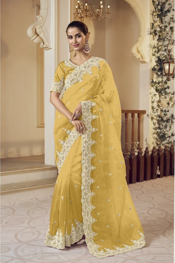 Yellow_Raw_Silk_Embellished_Bollywood_Saree_With_Unstitched_Blouse_For_Women
