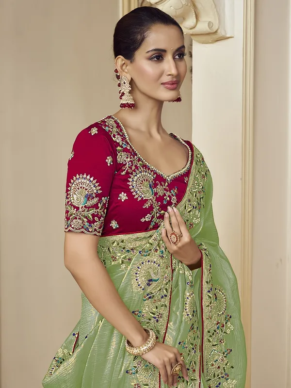 Green_Georgette_Embellished_Bollywood_Saree_With_Unstitched_Blouse_For_Women