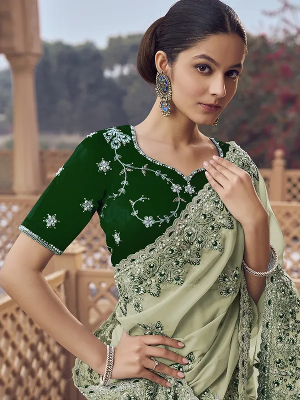 Green_Organza_Embellished_Bollywood_Saree_With_Unstitched_Blouse_For_Women