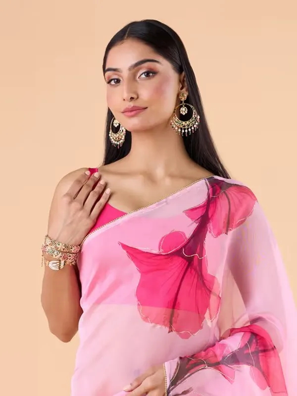 Suha_Womens_Fashion_Ethnic_Pink_Color_Saree