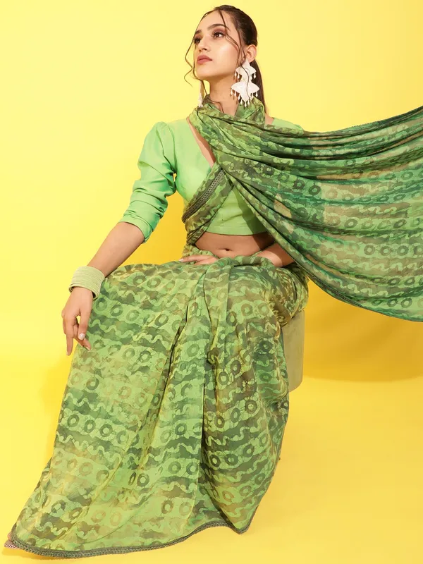 Suha_Womens_Fashion_Ethnic_Green_Color_Saree