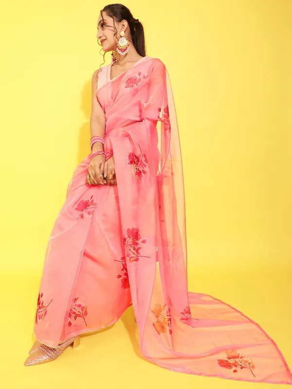 Suha_Womens_Fashion_Ethnic_Pink_Color_Saree