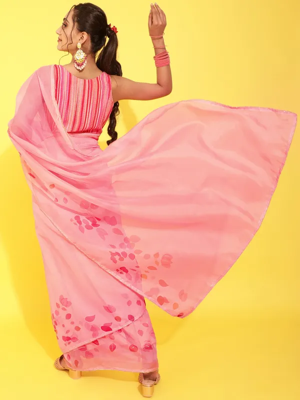 Suha_Womens_Fashion_Ethnic_Pink_Color_Saree