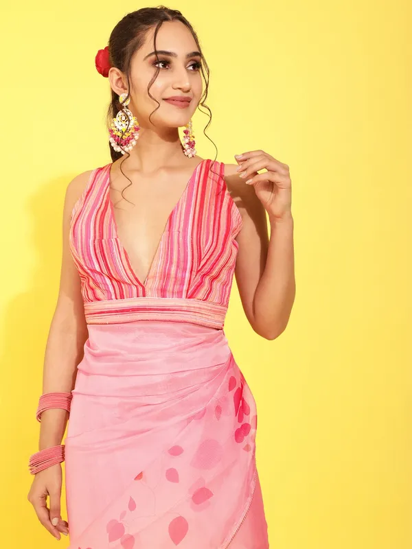 Suha_Womens_Fashion_Ethnic_Pink_Color_Saree