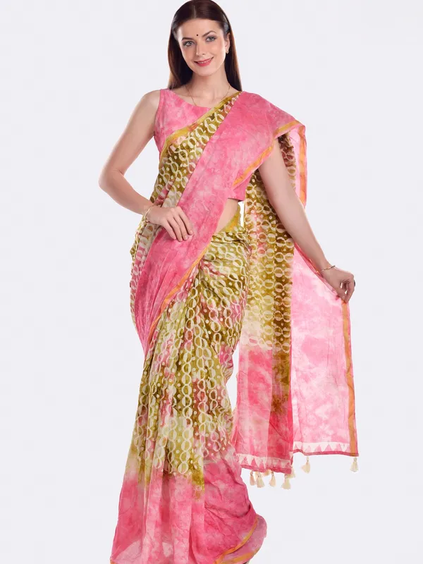 Suha_Womens_Fashion_Ethnic_Pink_Color_Saree