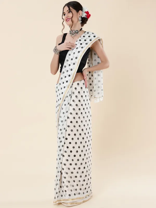 Suha_Womens_Fashion_Ethnic_White_Color_Saree