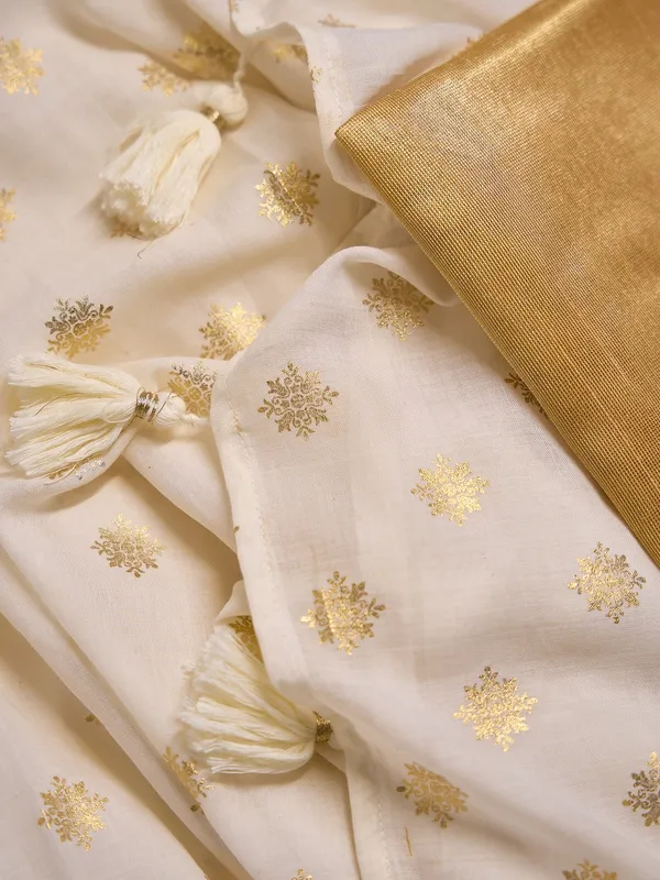 Suha_Womens_Fashion_Ethnic_White_Color_Saree