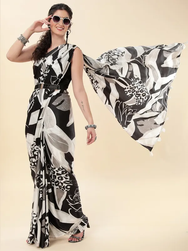Suha_Womens_Fashion_Ethnic_Black_&_White_Color_Saree