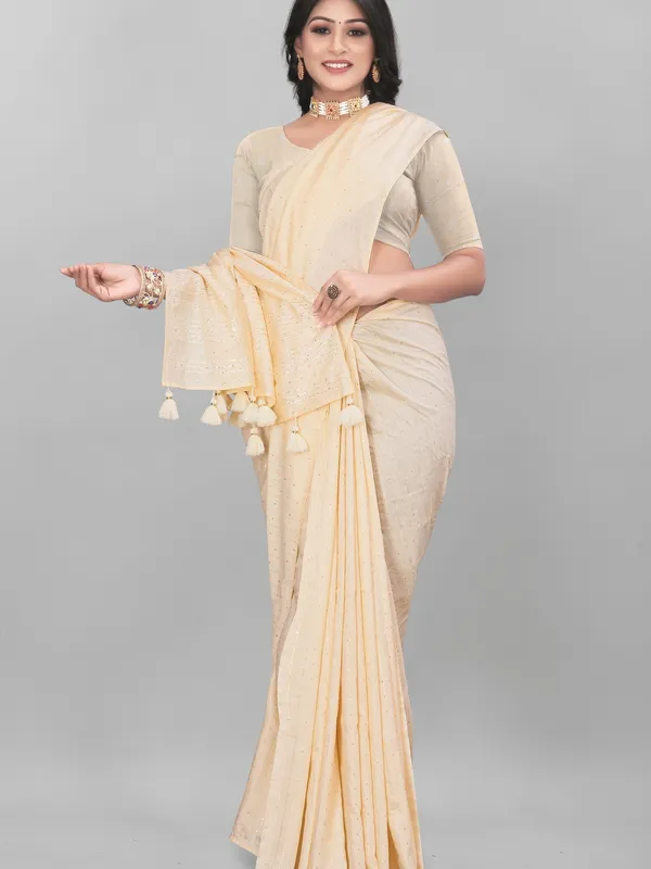 Suha_Womens_Fashion_Ethnic_Peach_Color_Saree