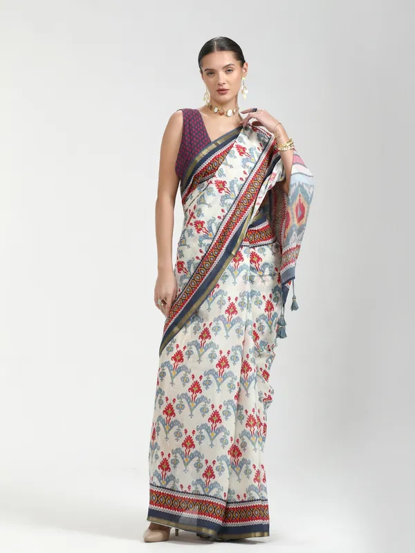 Suha_Womens_Fashion_Ethnic_White_Color_Saree