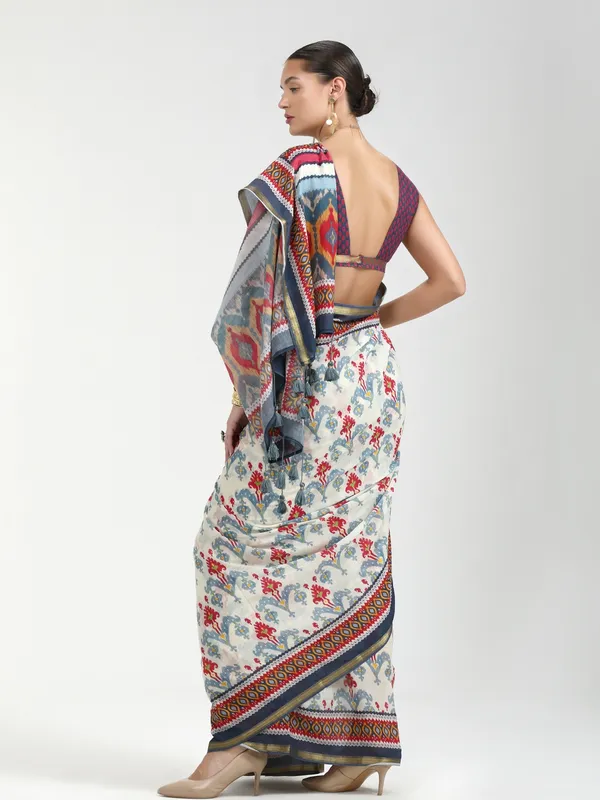 Suha_Womens_Fashion_Ethnic_White_Color_Saree