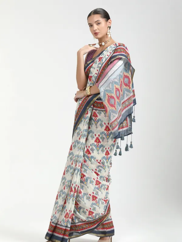 Suha_Womens_Fashion_Ethnic_White_Color_Saree