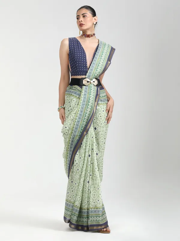 Suha_Womens_Fashion_Ethnic_Green_Color_Saree