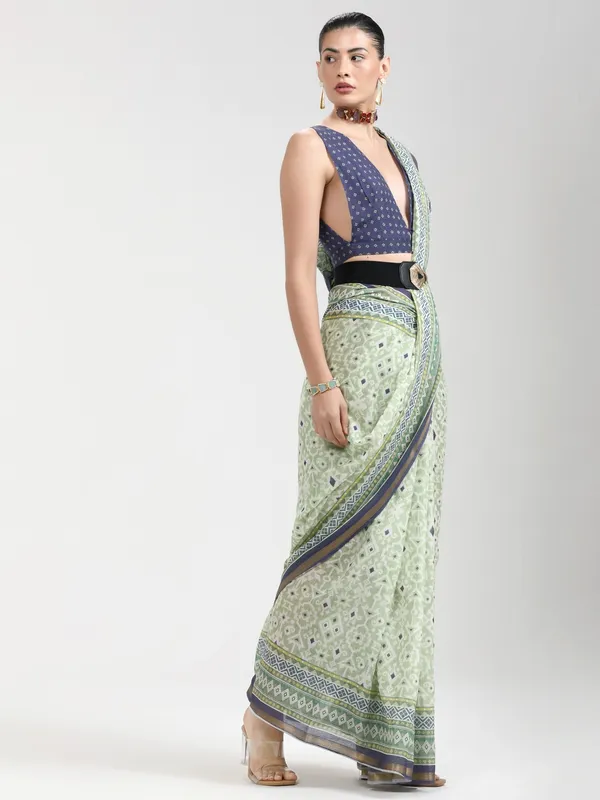 Suha_Womens_Fashion_Ethnic_Green_Color_Saree