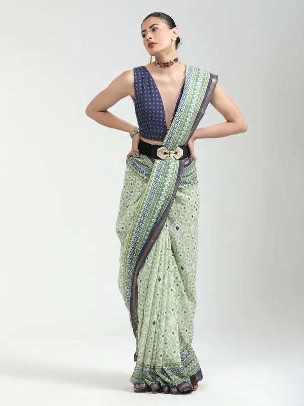Suha_Womens_Fashion_Ethnic_Green_Color_Saree