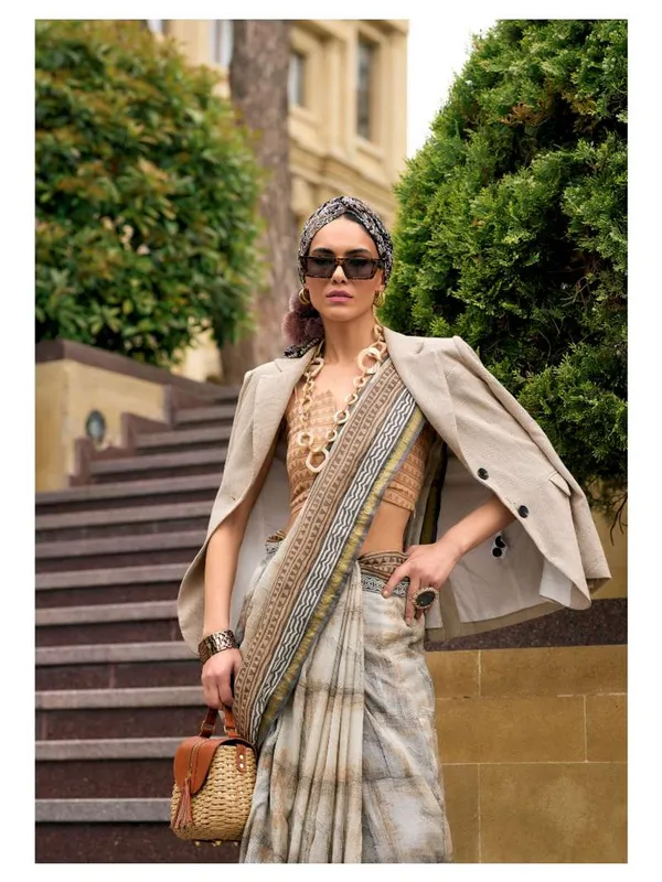 Suha_Womens_Fashion_Ethnic_Grey_Color_Saree