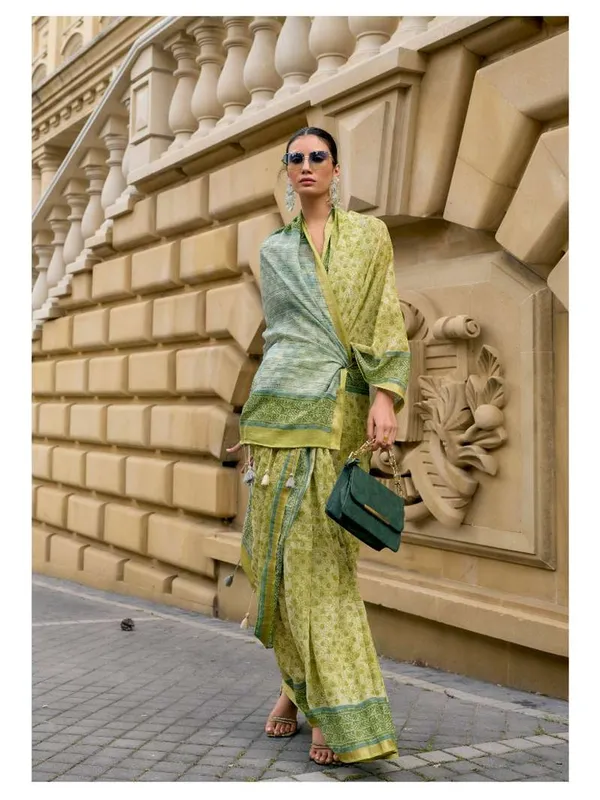 Suha_Womens_Fashion_Ethnic_Green_Color_Saree