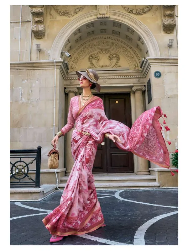 Suha_Womens_Fashion_Ethnic_Pink_Color_Saree