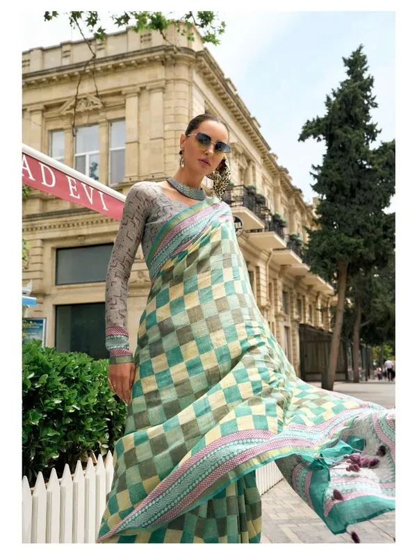 Suha_Womens_Fashion_Ethnic_Turquoise_Blue_Color_Saree
