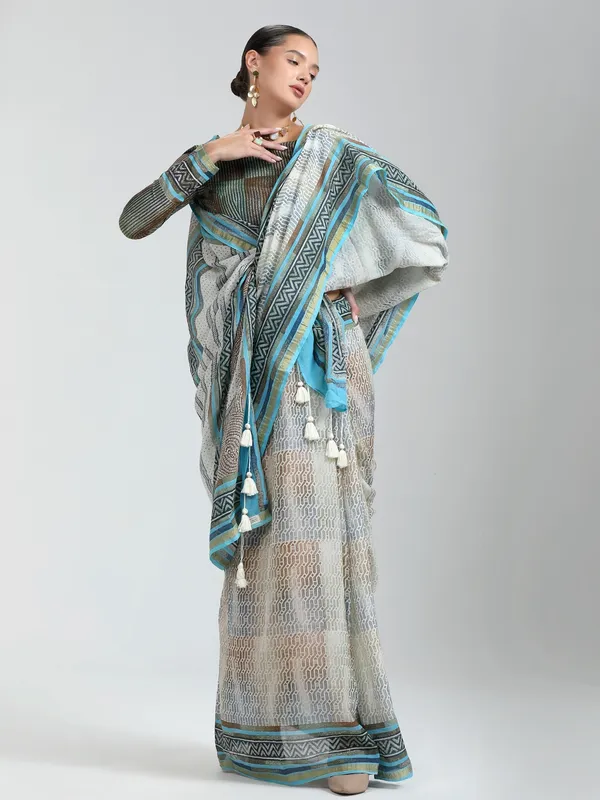 Suha_Womens_Fashion_Ethnic_Grey_Color_Saree