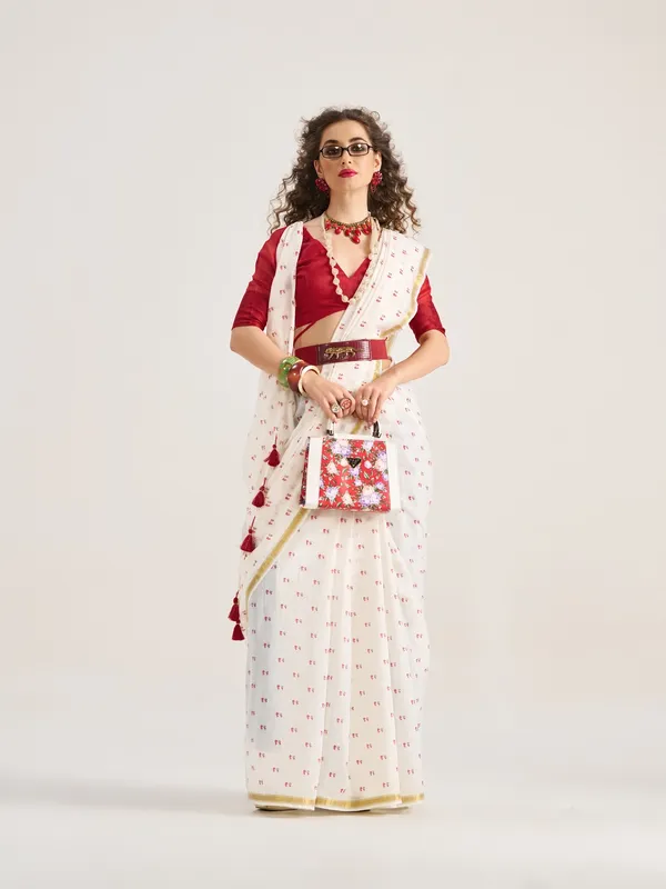 Suha_Womens_Fashion_Ethnic_White_Color_Saree