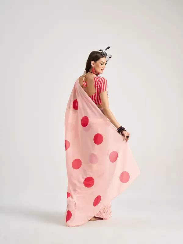 Suha_Womens_Fashion_Ethnic_Peach_Color_Saree