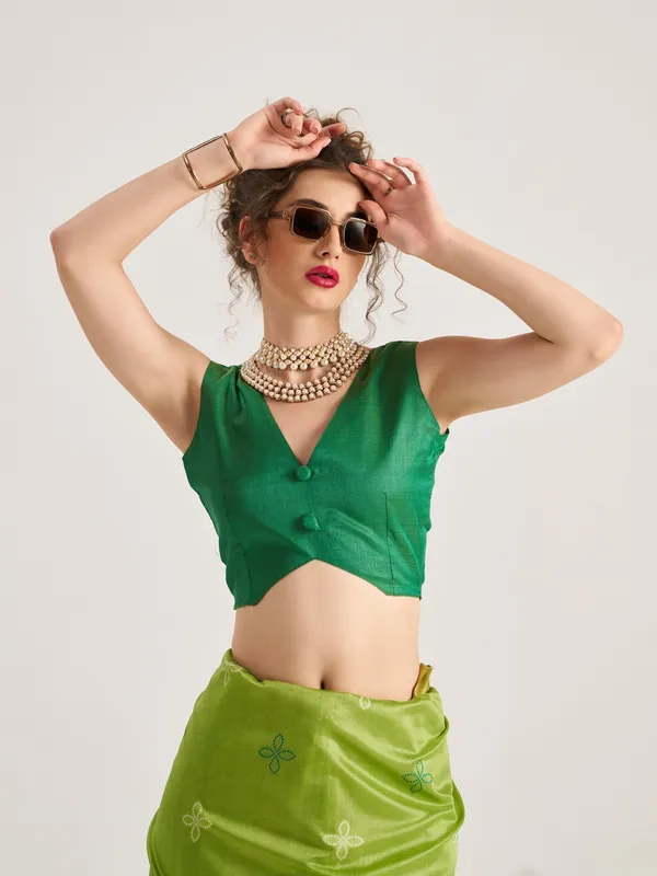 Suha_Womens_Fashion_Ethnic_Green_Color_Saree