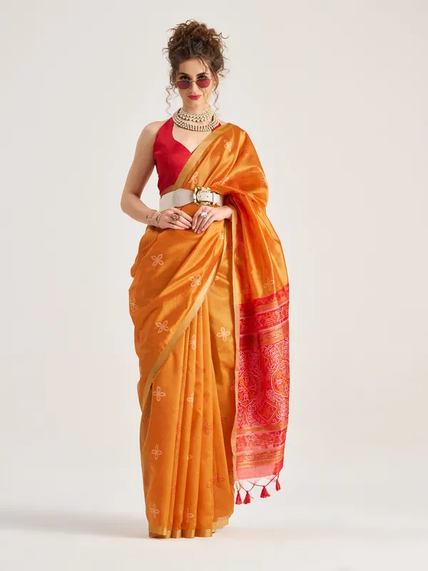 Suha_Womens_Fashion_Ethnic_Yellow_Color_Saree