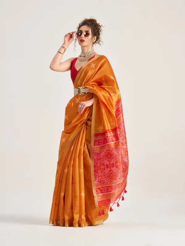 Suha_Womens_Fashion_Ethnic_Yellow_Color_Saree