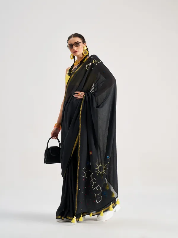 Suha_Womens_Fashion_Ethnic_Black_Color_Saree