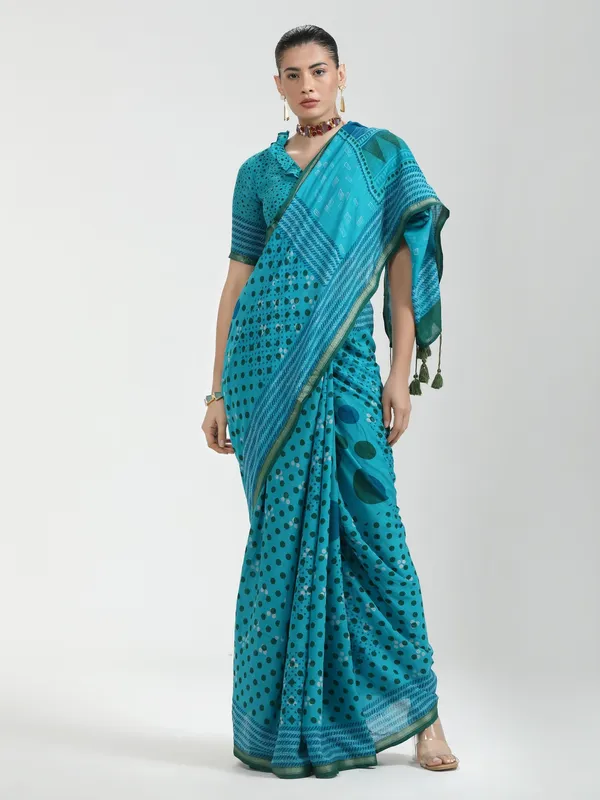 Suha_Womens_Fashion_Ethnic_Turquoise_Blue_Color_Saree