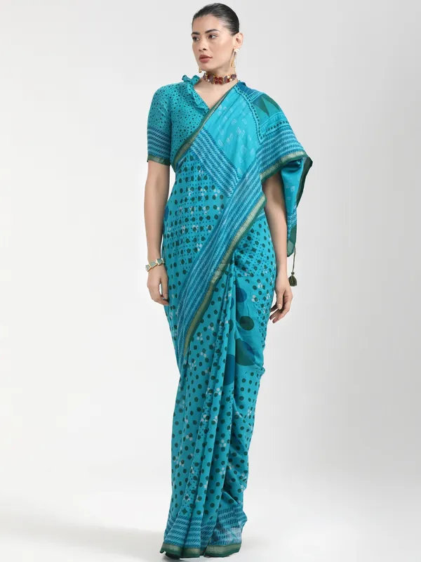 Suha_Womens_Fashion_Ethnic_Turquoise_Blue_Color_Saree