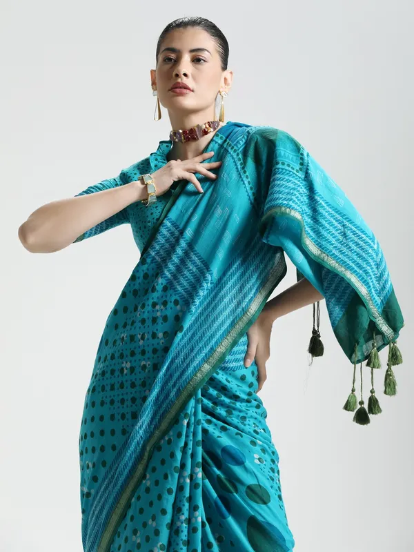 Suha_Womens_Fashion_Ethnic_Turquoise_Blue_Color_Saree
