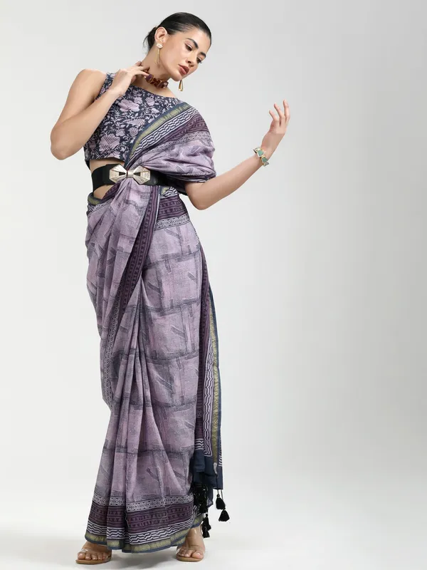 Suha_Womens_Fashion_Ethnic_Purple_Color_Saree